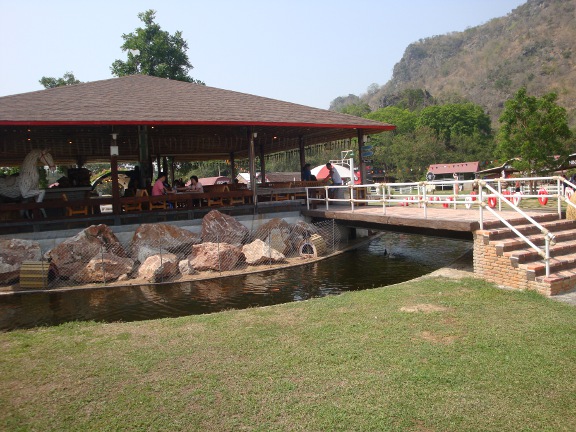 In the centre of the farm was a restaurant/bar.