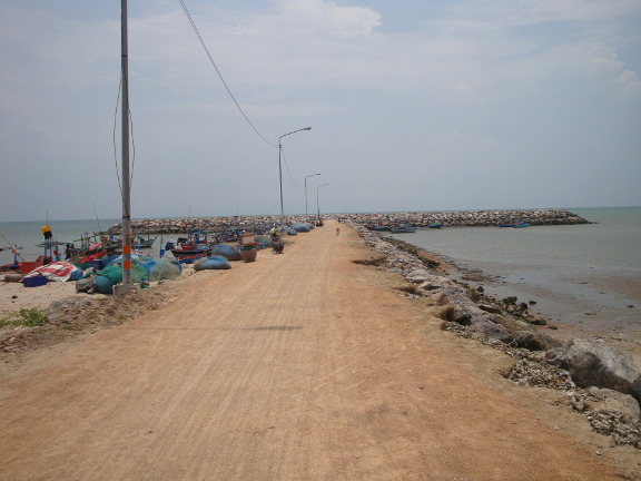 a roadway had been built out to a breakwater, making it into a fishing jetty, an a place where small fishing boats could seek refuge during bad weather