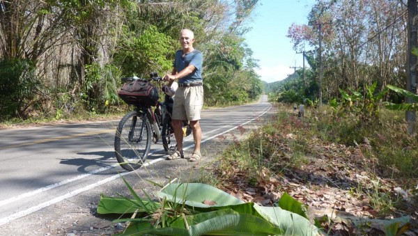 OLDER FARANG.jpg