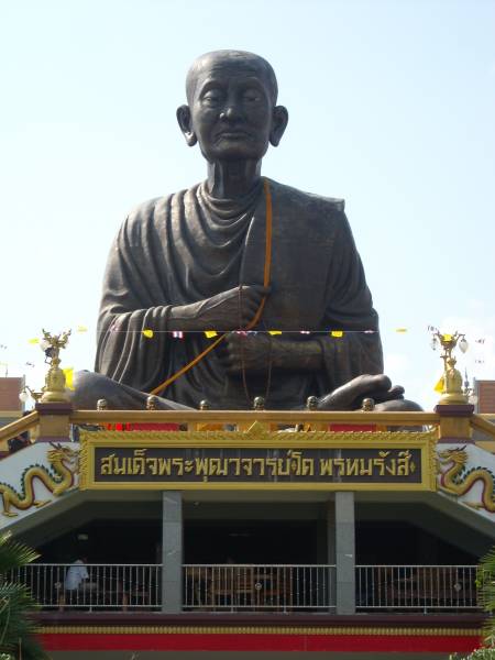 Large Monk statue closeup
