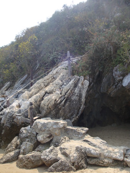 One of the more precarious seaward facing nature trail paths.  Ropes are already in place to assist with the climb.