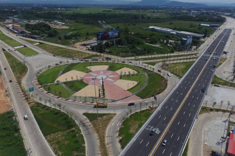 A view of the Indochina Intersection Bridge which opens on Saturday. (Photo supplied by Chinnawat Singha)