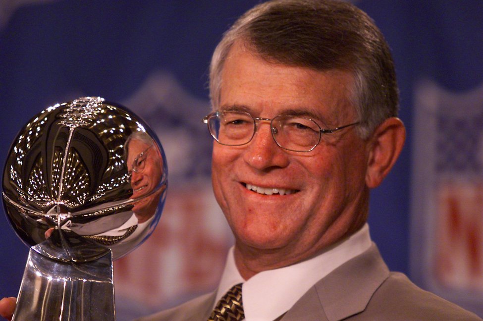 Former-Broncos-Falcons-head-coach-Dan-Reeves-dies-at-77.jpg