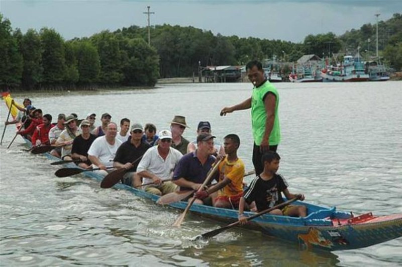 dragon boat race Pran.jpg