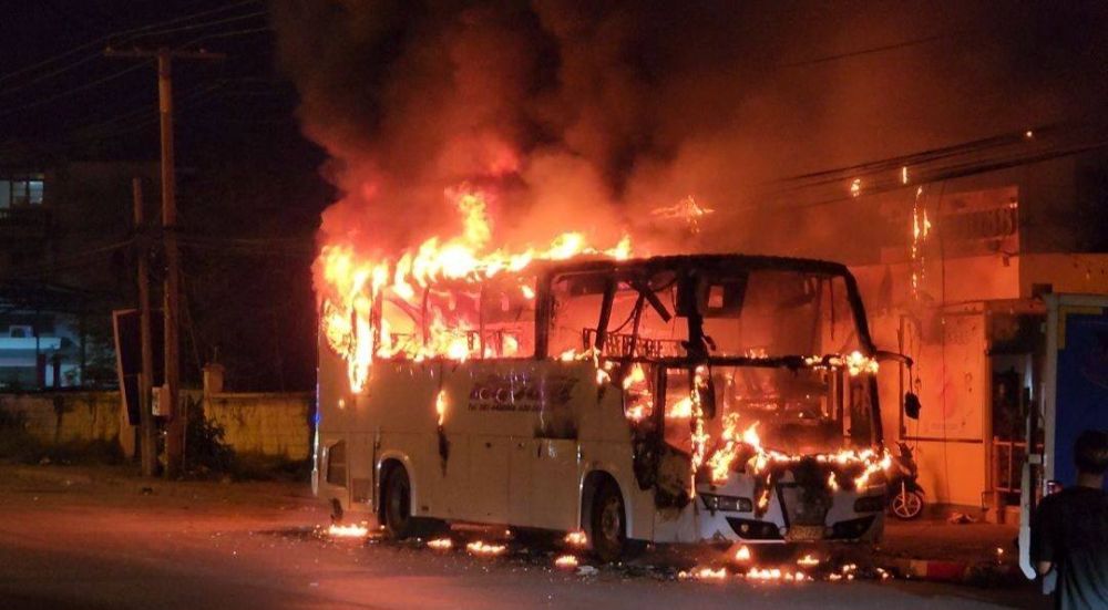 Bus.jpg