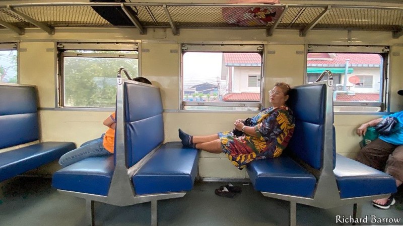 seat 1.jpg