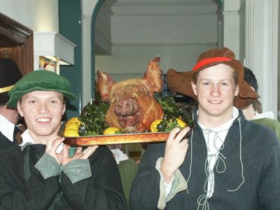 boars%20head.jpg