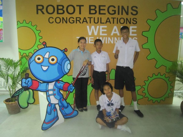 Hua Hin School Team.jpg