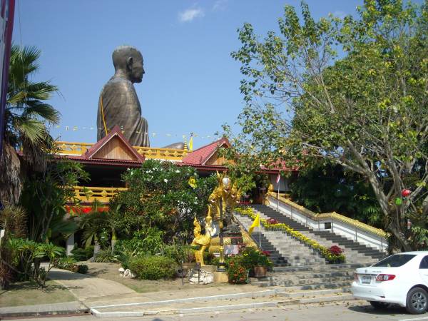 Large Monk  statuefrom side